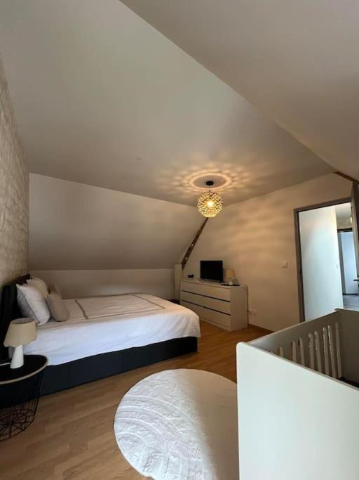Charmante Maison De Bourg Cosy Acces Wifi Sepmes Eksteriør billede