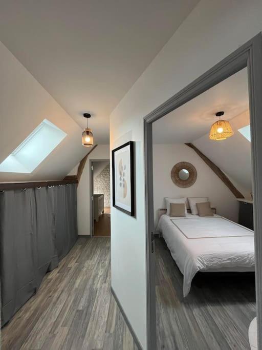 Charmante Maison De Bourg Cosy Acces Wifi Sepmes Eksteriør billede