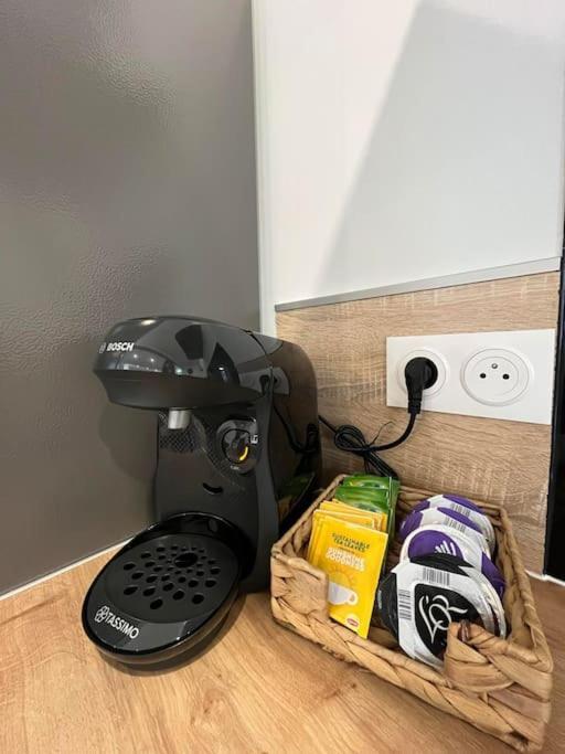 Charmante Maison De Bourg Cosy Acces Wifi Sepmes Eksteriør billede