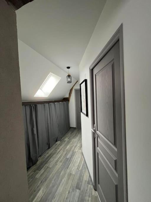 Charmante Maison De Bourg Cosy Acces Wifi Sepmes Eksteriør billede